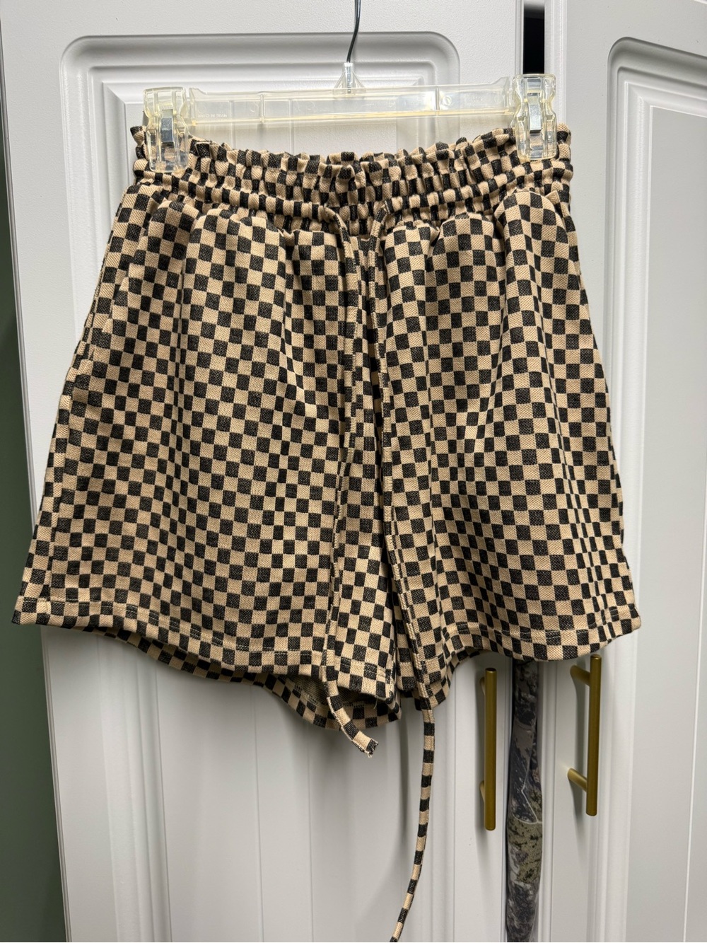 High-Rise Checkerboard Lounge Shorts - Black & Tan